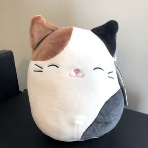 Cam Squishmallow 8”